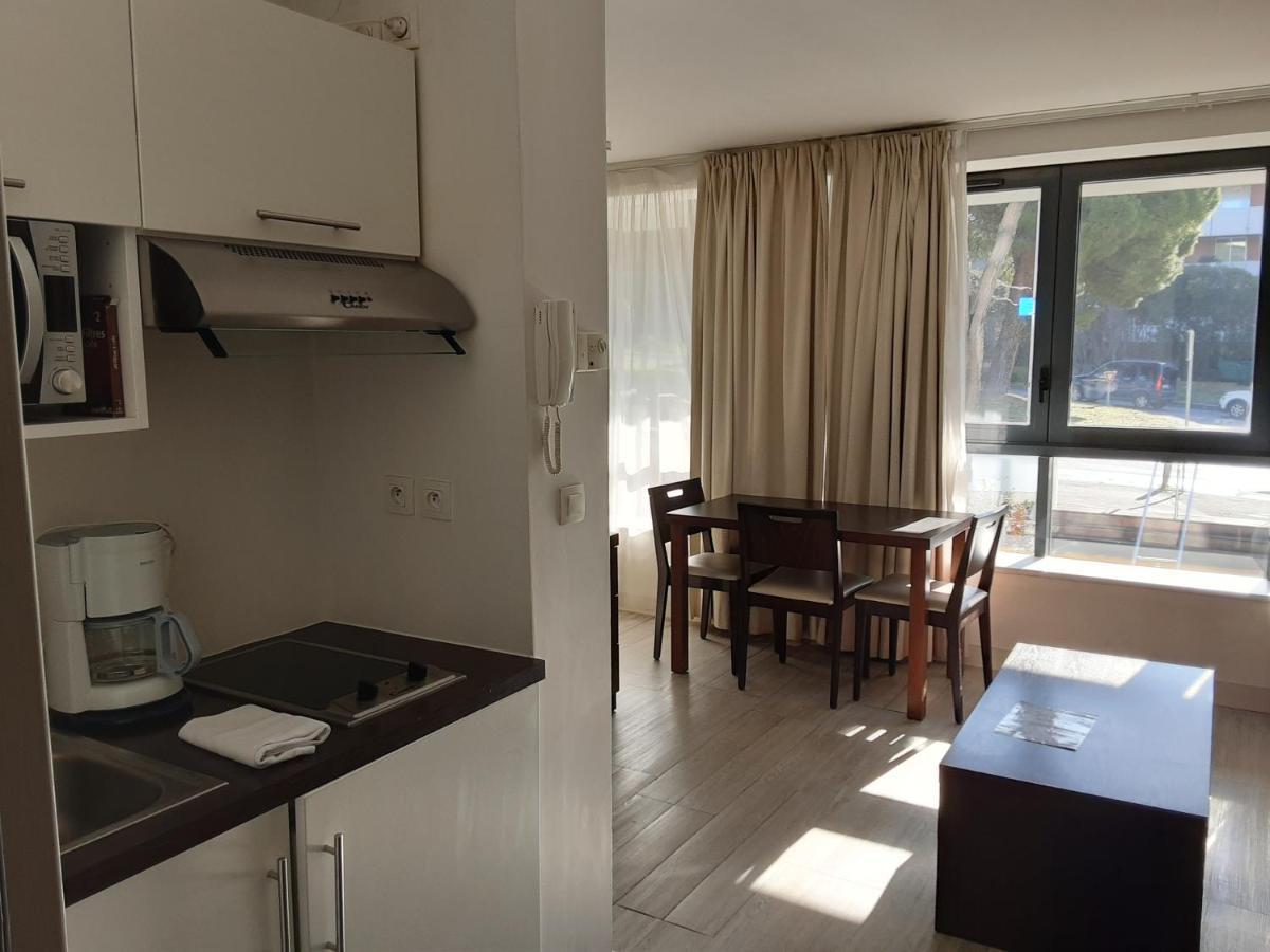 Residence Services Calypso Calanques Plage Марсилия Екстериор снимка