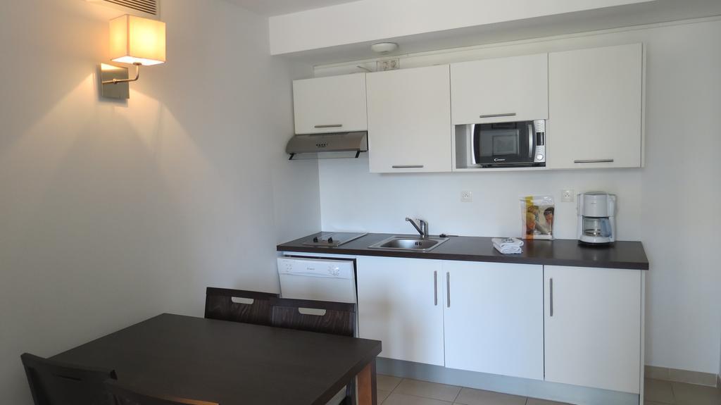 Residence Services Calypso Calanques Plage Марсилия Стая снимка
