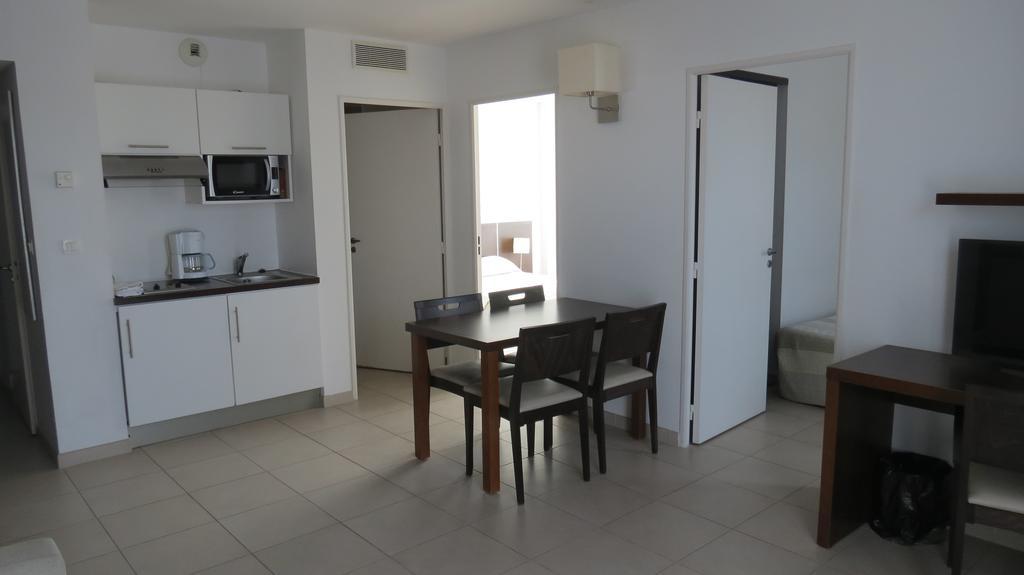 Residence Services Calypso Calanques Plage Марсилия Стая снимка