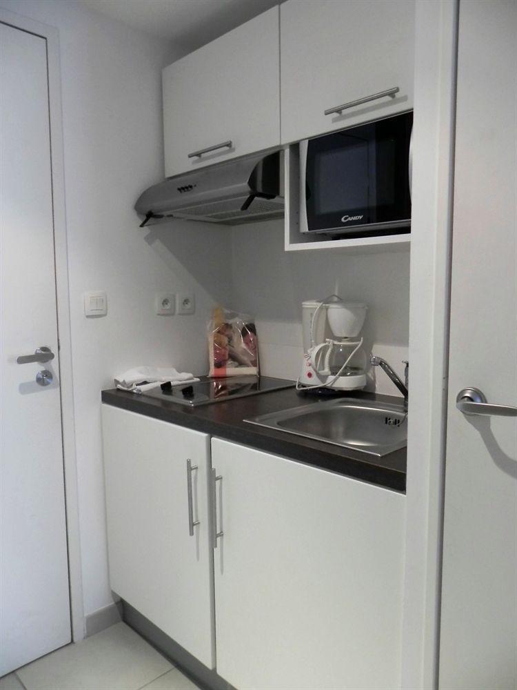 Residence Services Calypso Calanques Plage Марсилия Екстериор снимка