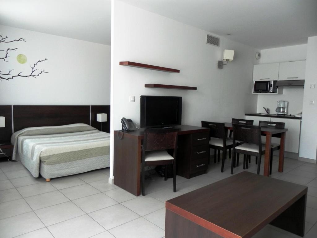 Residence Services Calypso Calanques Plage Марсилия Стая снимка