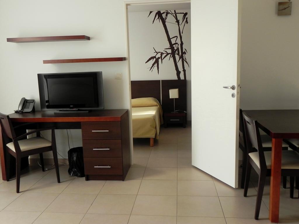 Residence Services Calypso Calanques Plage Марсилия Стая снимка